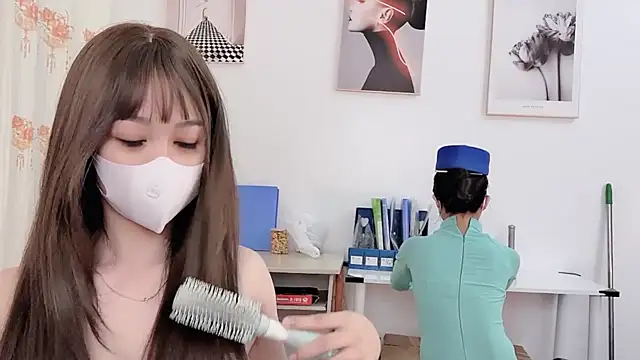 Mono-Stewardesss online show from 12-22-25, 11:32