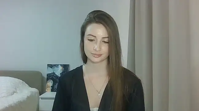 Snapshot of Jule_Helen chatting on 02-24-25, 12:59 Jule Helen online show from 02-24-25, 12:59