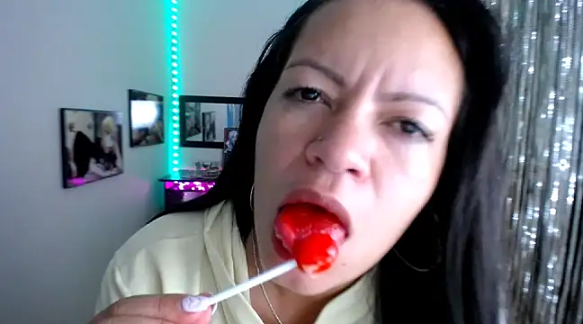 Cristal w online show from 03-17-25, 06:00