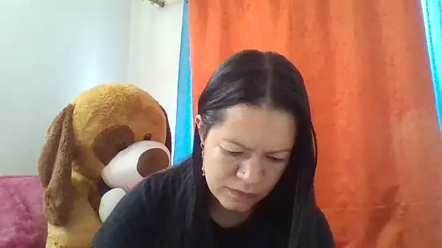 Cristal w online show from 11-17-25, 02:32