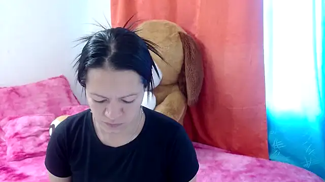 Cristal w online show from 01-15-26, 02:53