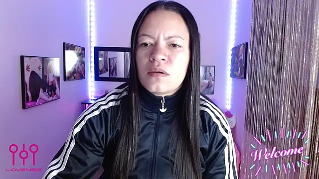 Cristal w online show from 09-10-25, 12:48