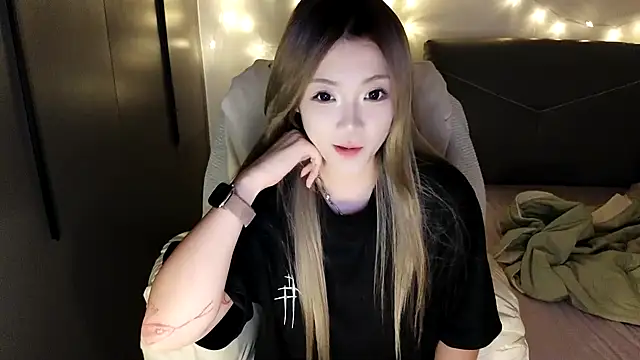 Jennie-007 online show from 09-10-25, 05:45