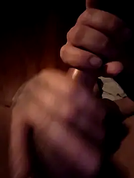 Snapshot of CRamuloco chatting on 12-22-25, 12:44 CRamuloco online show from 12-22-25, 12:44