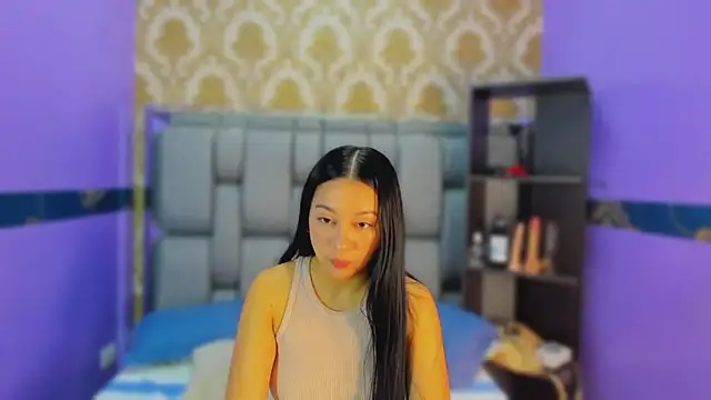 Lila Pinky online show from 11-13-25, 12:42