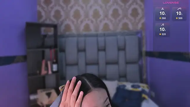 Lila Pinky online show from 11-28-25, 12:49