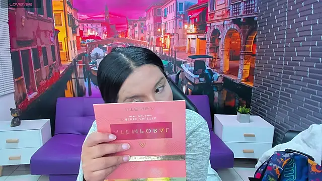 Small naughty  online show from 11-11-25, 01:39