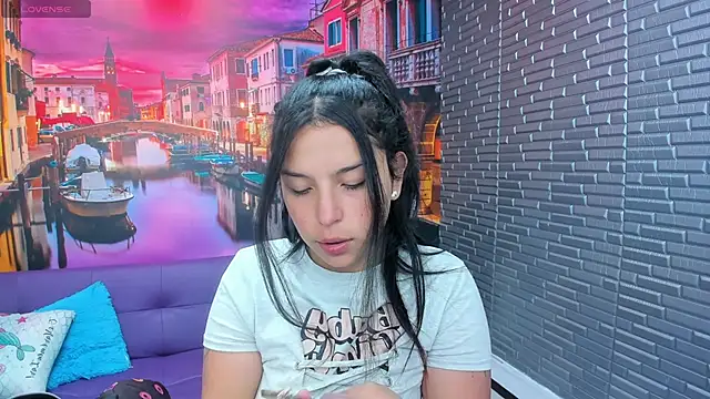 Small naughty  online show from 01-11-26, 01:18