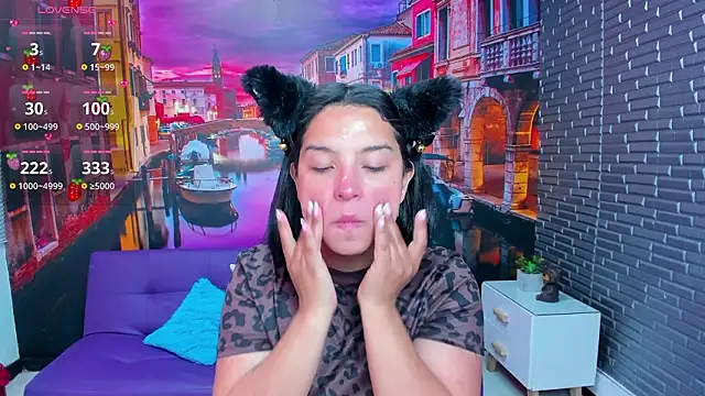 Small naughty  online show from 03-06-26, 01:39