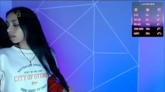 lilylouisee online show from 06-18-26, 12:31