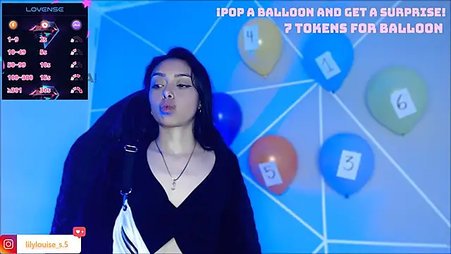 lilylouisee online show from 12-17-25, 02:38