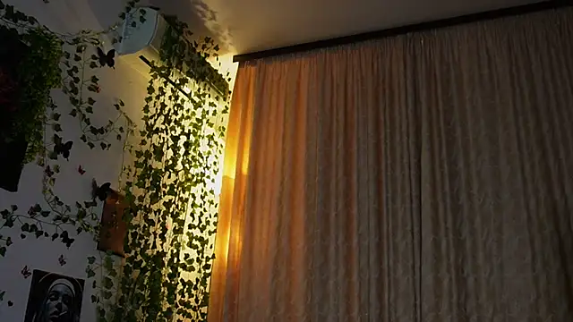 NaughtYHomemadE online show from 03-03-25, 05:41