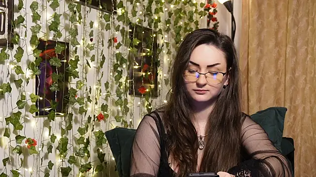 NaughtYHomemadE online show from 02-28-26, 10:04