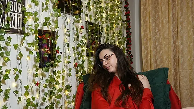 NaughtYHomemadE online show from 01-08-26, 11:05