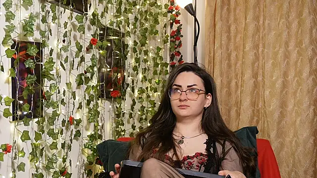 NaughtYHomemadE online show from 03-19-26, 08:36