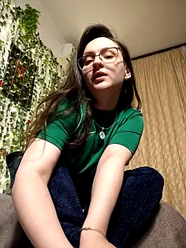 NaughtYHomemadE online show from 04-22-26, 04:52