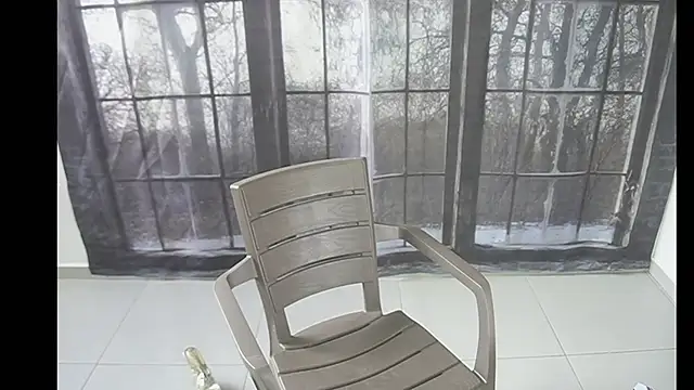 Snapshot of Stryxcy chatting on 04-27-26, 04:27 Stryxcy online show from 04-27-26, 04:27