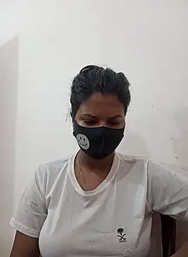 Anusri- online show from 10-08-25, 08:16