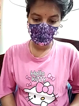 Snapshot of Anusri- chatting on 05-03-26, 04:32 Anusri- online show from 05-03-26, 04:32