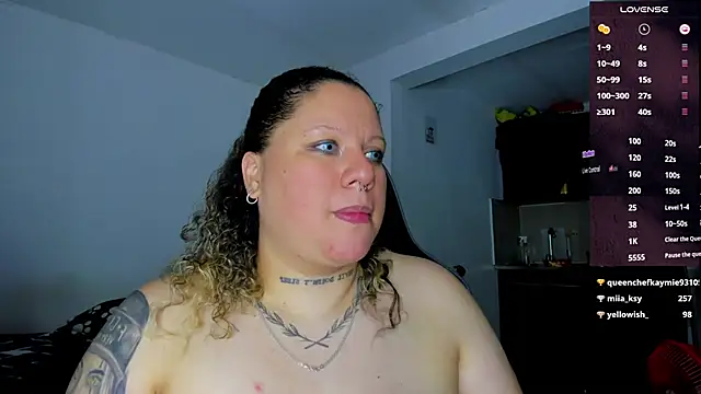 Snapshot of mariana_maze chatting on 01-27-25, 09:55 mariana maze online show from 01-27-25, 09:55