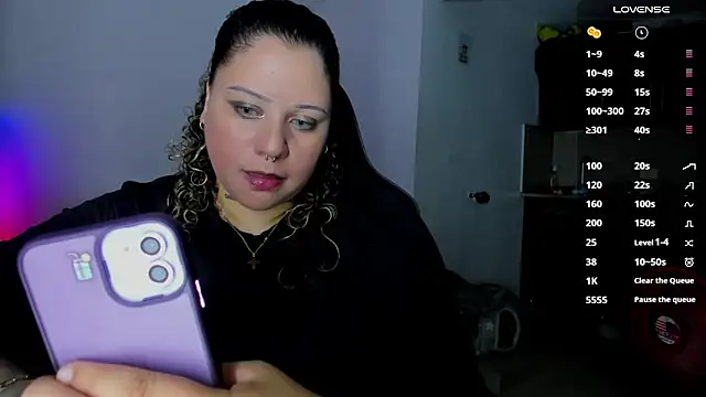 Snapshot of mariana_maze chatting on 03-01-25, 08:32 mariana maze online show from 03-01-25, 08:32