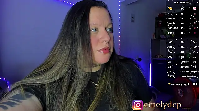 mariana maze online show from 11-22-25, 05:39