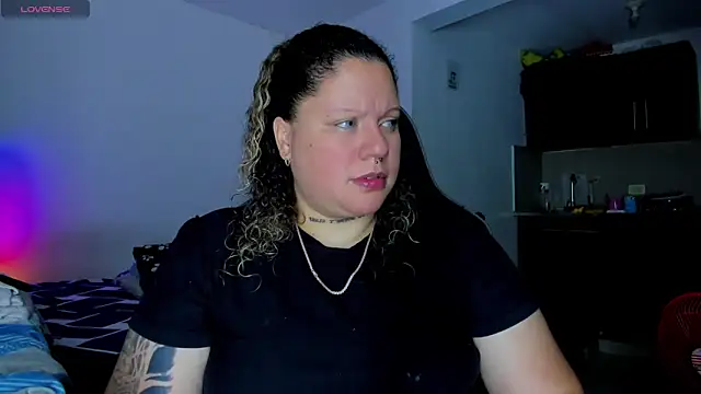 Snapshot of mariana_maze chatting on 02-03-25, 07:51 mariana maze online show from 02-03-25, 07:51