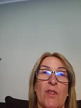Steffi45 online show from 05-29-26, 06:19