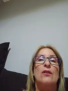 Steffi45 online show from 05-27-26, 07:21
