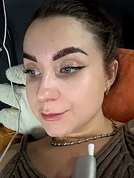 Snapshot of ellie_ssexy chatting on 09-13-25, 08:09 ellie ssexy online show from 09-13-25, 08:09