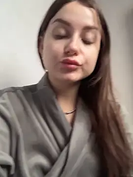 Snapshot of ellie_ssexy chatting on 10-09-25, 04:13 ellie ssexy online show from 10-09-25, 04:13