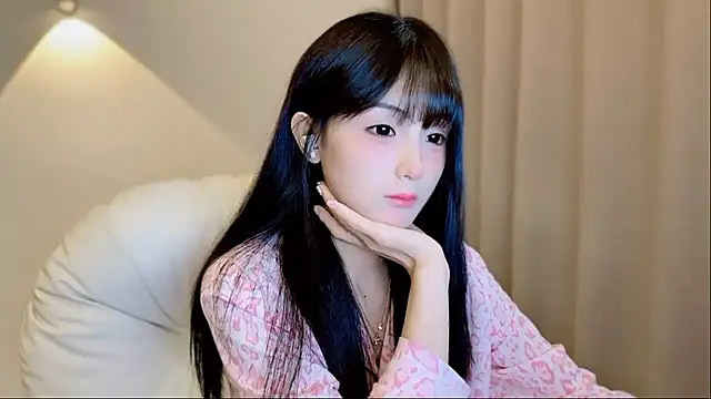 SHUIshui  online show from 10-29-25, 02:16