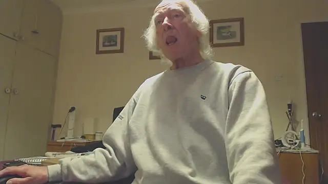 Snapshot of WaverlyKernow chatting on 02-02-25, 03:28 WaverlyKernow online show from 02-02-25, 03:28