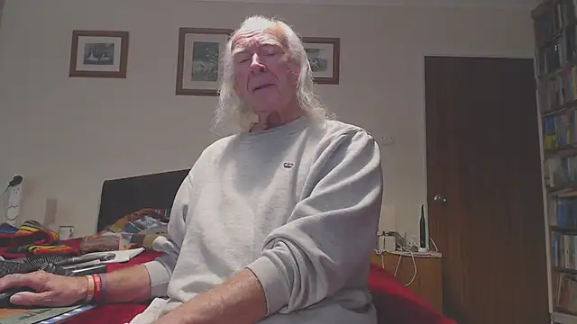 WaverlyKernow online show from 01-07-26, 11:48