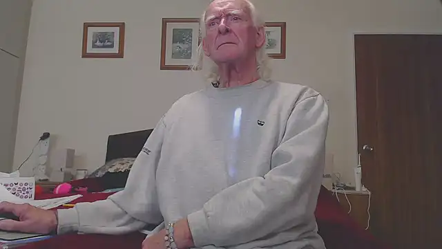 WaverlyKernow online show from 11-02-25, 01:05