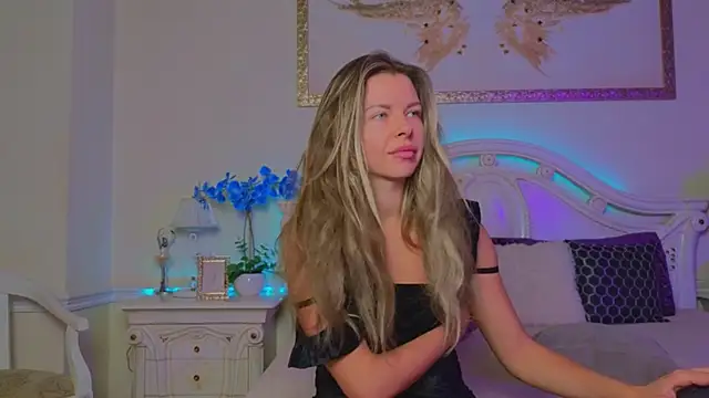 Real Tini online show from 10-16-25, 12:02