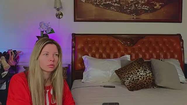 Real Tini online show from 03-01-26, 07:19