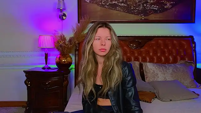 Real Tini online show from 11-27-25, 06:14