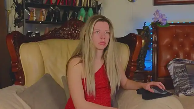 Real Tini online show from 03-28-26, 07:20