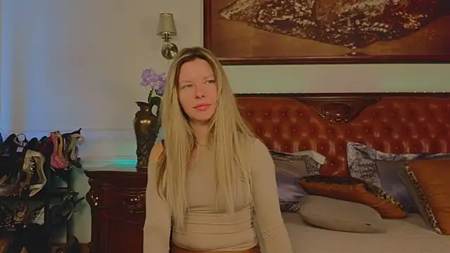 Real Tini online show from 03-07-26, 07:15