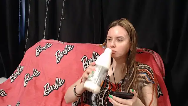 Milana69 online show from 04-21-26, 02:01