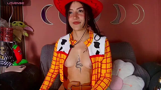 natashapridee  online show from 11-01-25, 12:28