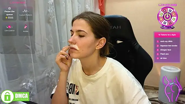 Snapshot of mag1c_eyes1 chatting on 11-24-25, 03:34 mag1c eyes1 online show from 11-24-25, 03:34