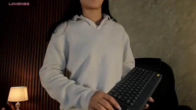 lilith  rosse online show from 10-17-25, 12:29