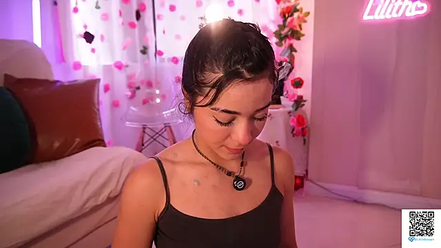 lilith  rosse online show from 04-04-26, 06:47