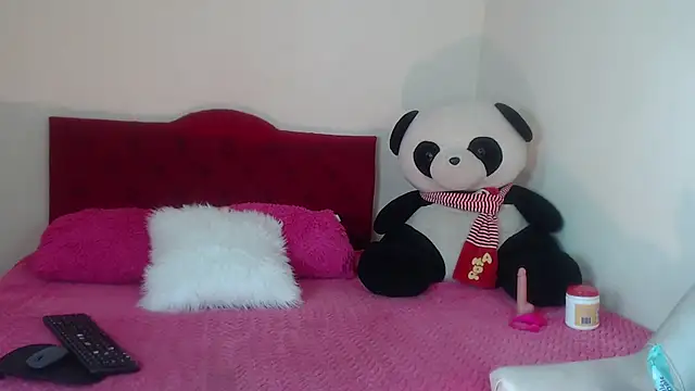 luna hoott online show from 03-22-25, 08:37