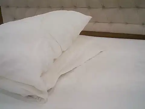 Snapshot of monty_lonely4u chatting on 11-29-25, 10:48 monty lonely4u online show from 11-29-25, 10:48