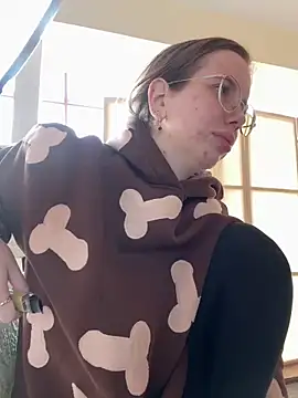 SecretDesireMe online show from 03-04-25, 08:13