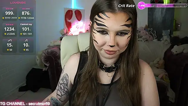 SecretDesireMe online show from 10-27-25, 09:38