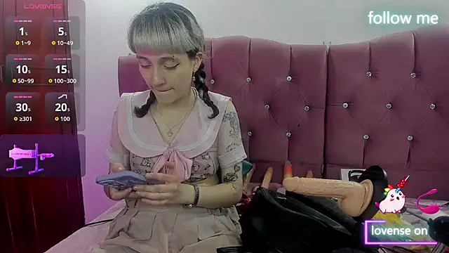 neeko princes online show from 11-11-25, 12:11